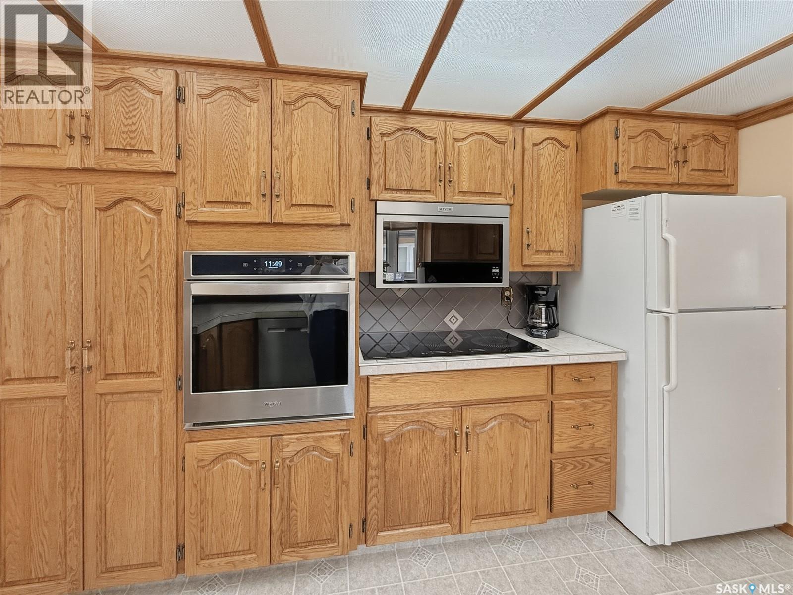 412 Curry Crescent, Swift Current, Saskatchewan  S9H 4X4 - Photo 15 - SK034273