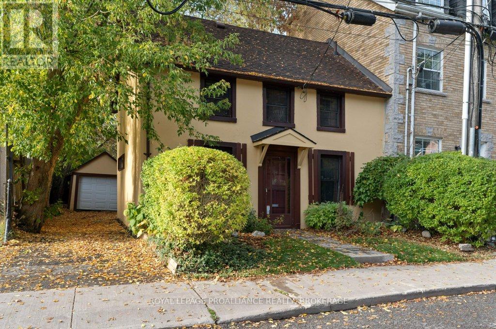 94 WILLIAM STREET, Kingston, Ontario