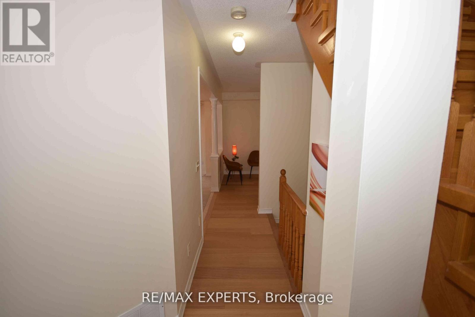 7 - 57 Drew Kelly Way, Markham, Ontario  L3R 5R2 - Photo 3 - N13068022