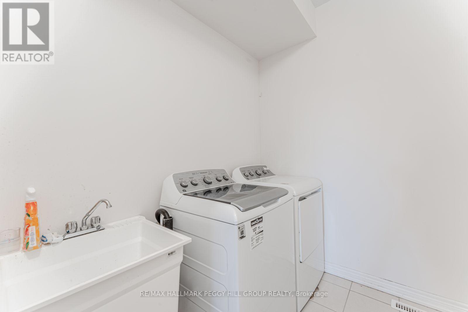 17 Baycroft Boulevard, Essa, Ontario  L3W 0L7 - Photo 6 - N13068116