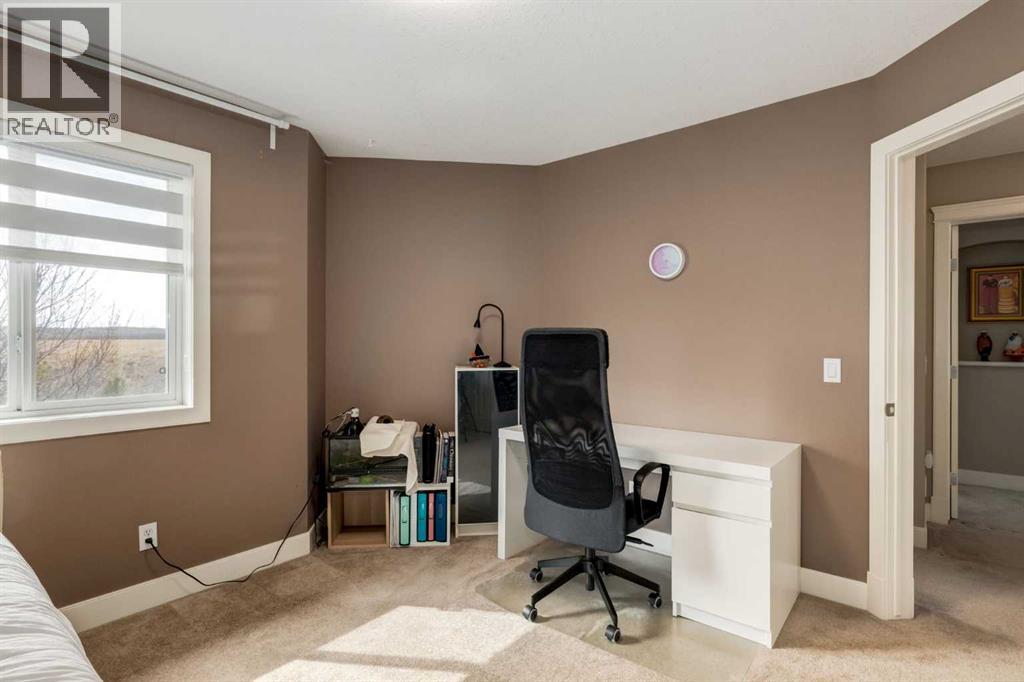 72 Wentworth Crescent Sw, Calgary, Alberta  T3H 5V2 - Photo 26 - A2306507