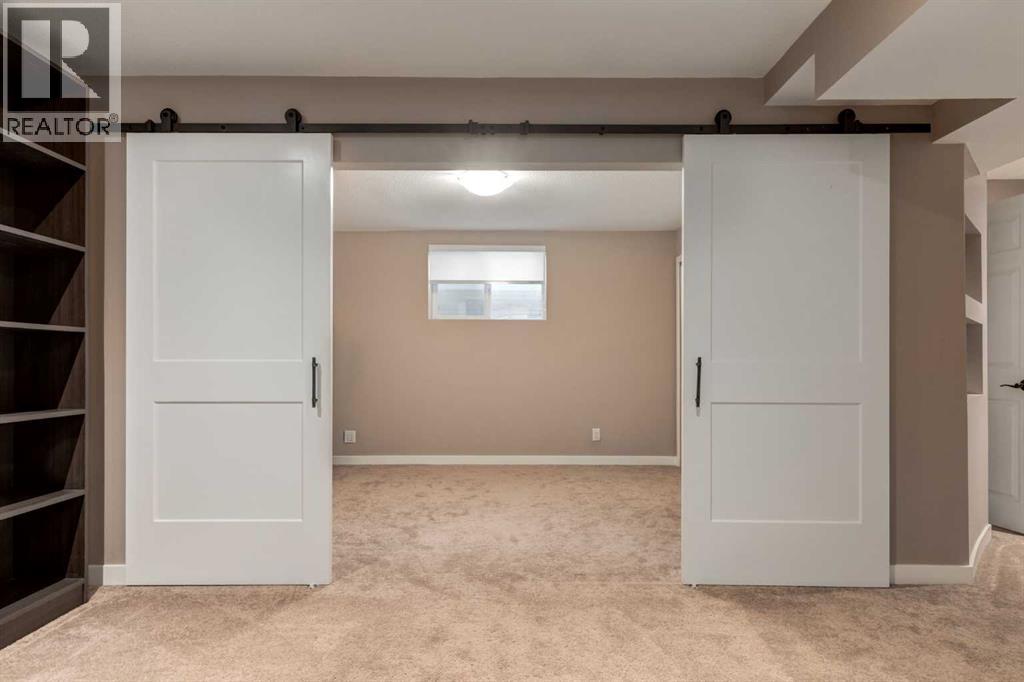 72 Wentworth Crescent Sw, Calgary, Alberta  T3H 5V2 - Photo 32 - A2306507