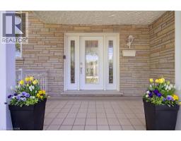 2344 BRINELL Avenue, Burlington, Ontario