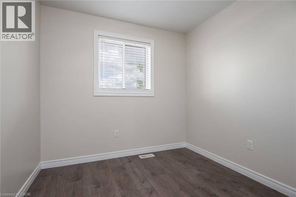 70 Willowrun Drive Unit# J-3, Kitchener, Ontario  N2A 0J3 - Photo 18 - 40825768