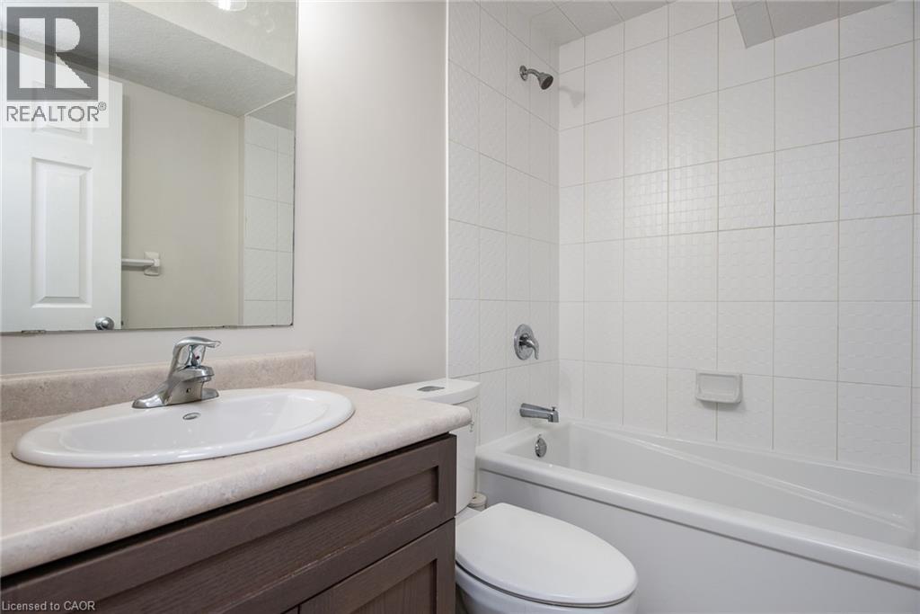 70 Willowrun Drive Unit# J-3, Kitchener, Ontario  N2A 0J3 - Photo 21 - 40825768