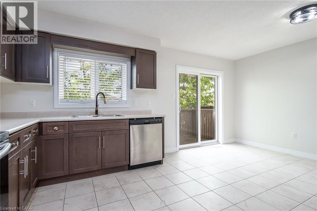 70 Willowrun Drive Unit# J-3, Kitchener, Ontario  N2A 0J3 - Photo 8 - 40825768