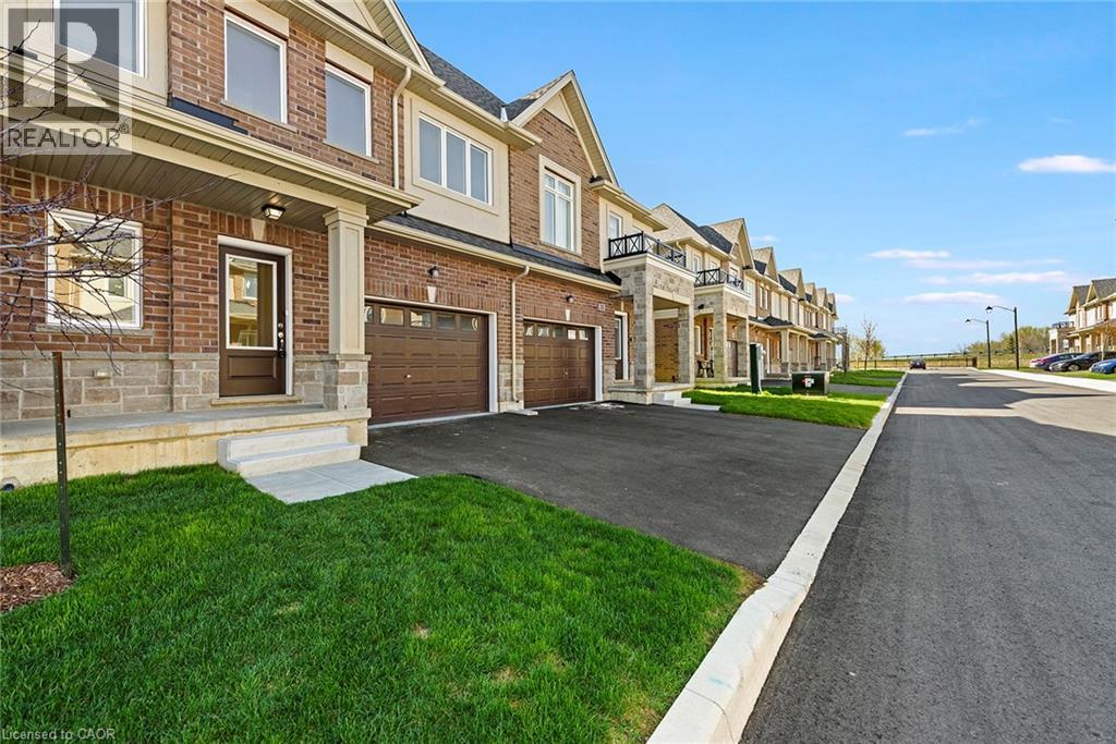 205 Thames Way Unit# 31, Hamilton, Ontario  L0R 1W2 - Photo 2 - 40825749