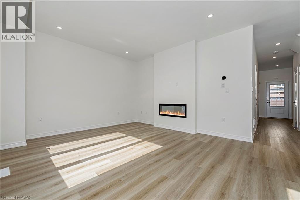 205 Thames Way Unit# 31, Hamilton, Ontario  L0R 1W2 - Photo 6 - 40825749