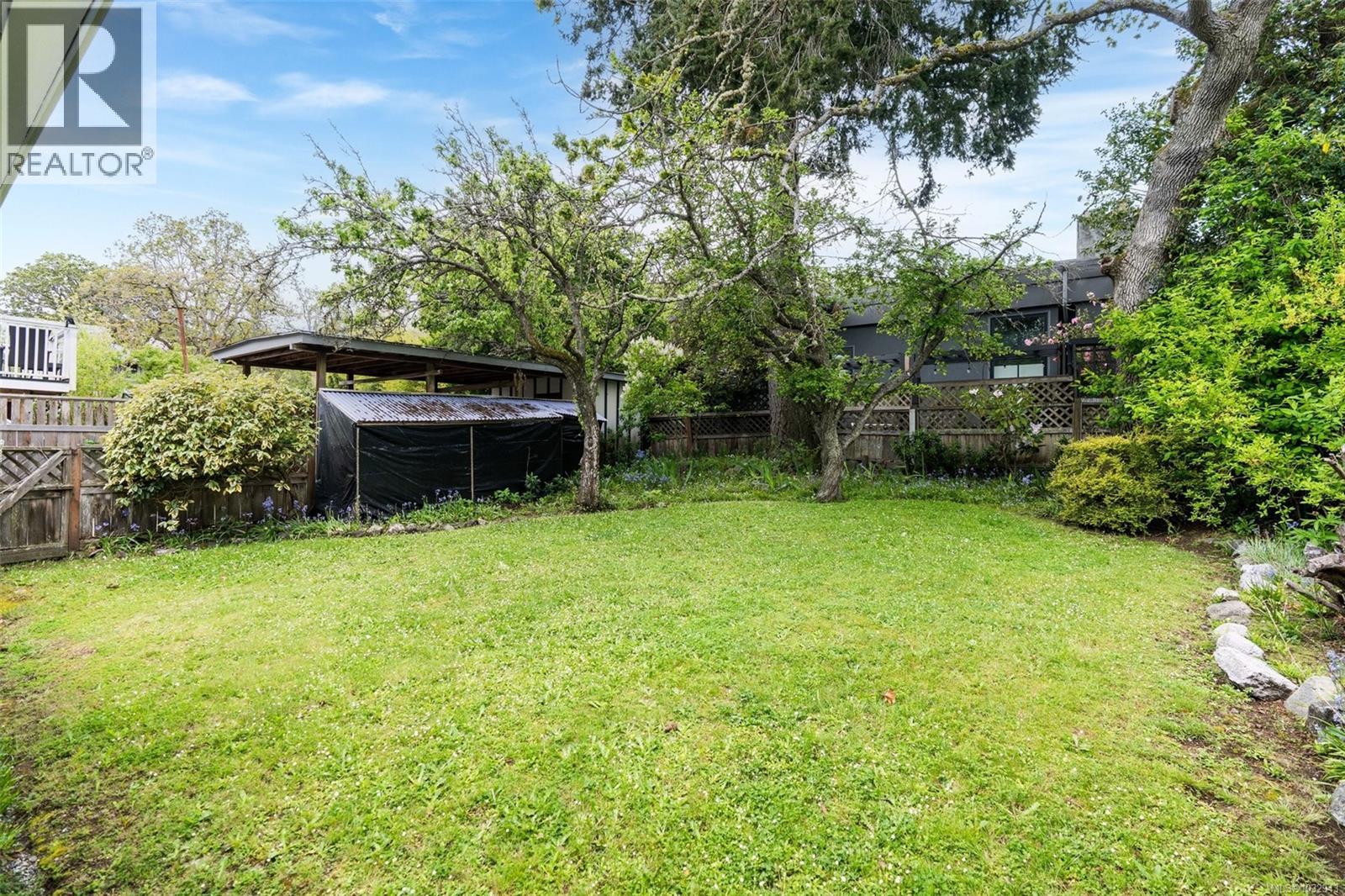 1274 Hewlett Pl, Oak Bay, British Columbia  V8S 4P7 - Photo 27 - 1032943