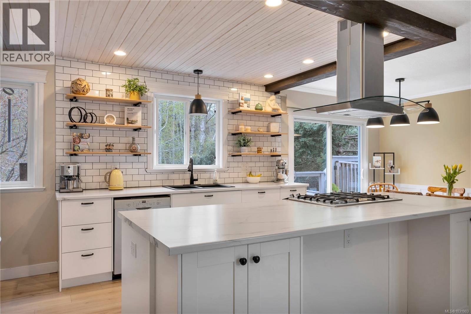 3424 Hammond Bay Rd, Nanaimo, British Columbia