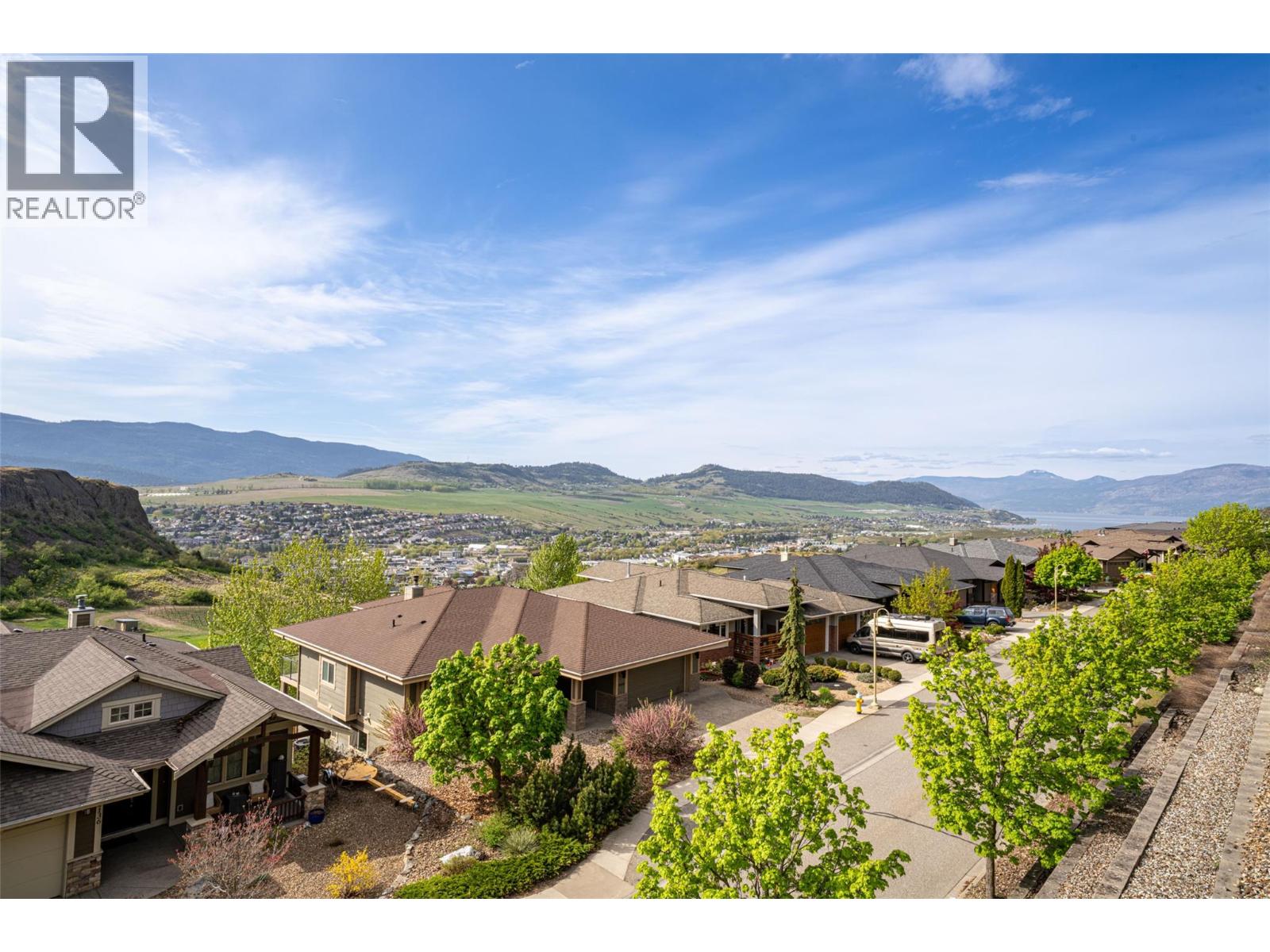 4134 Camelback Way, Vernon, British Columbia  V1T 9W4 - Photo 5 - 10373405