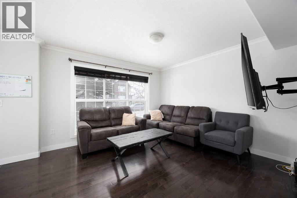 3, 400 Sparrow Hawk Drive, Fort Mcmurray, Alberta  T9K 0Y7 - Photo 4 - A2283691