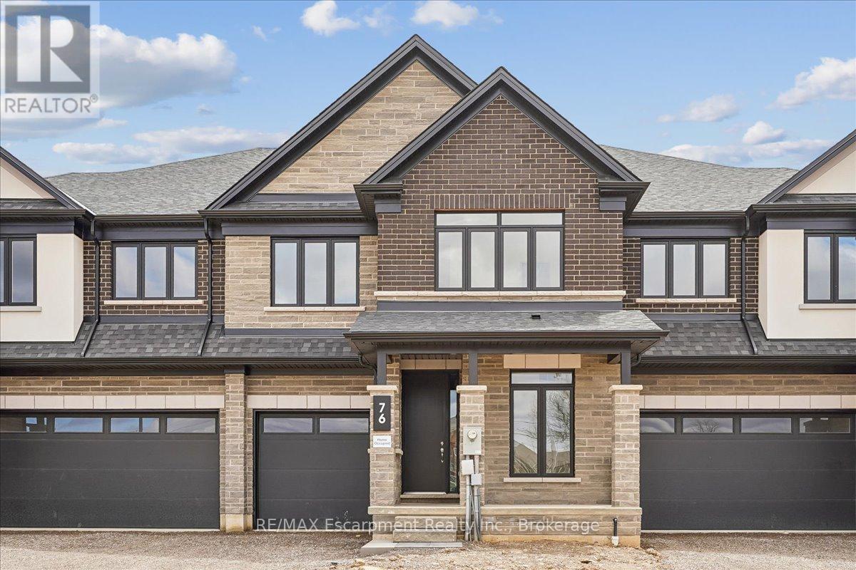 76 VALLEY TRAIL PLACE, Hamilton, Ontario