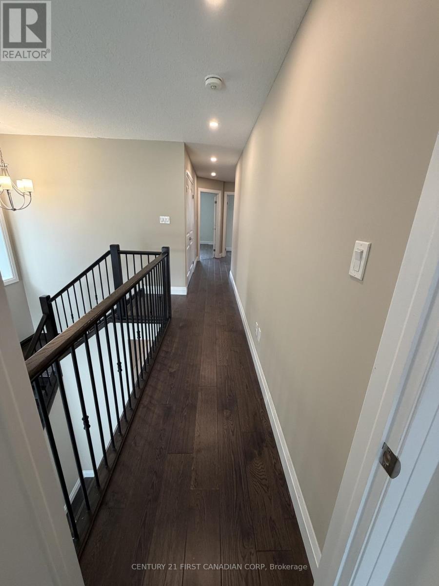 Upper - 2779 Oriole Drive, London South (South U), Ontario  N6M 1E7 - Photo 16 - X13068526