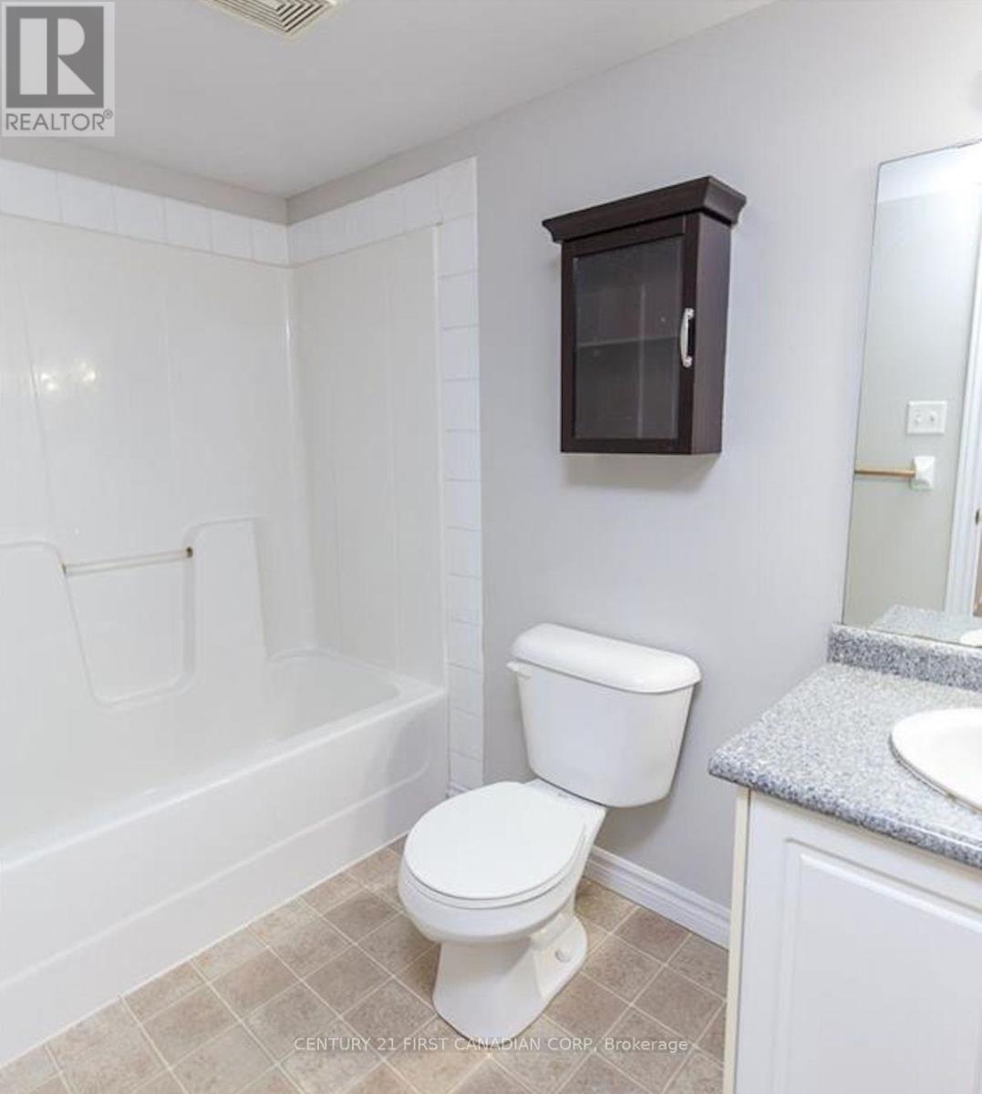 47 - 600 Sarnia Road, London North, Ontario  N6G 5M5 - Photo 30 - X13068690