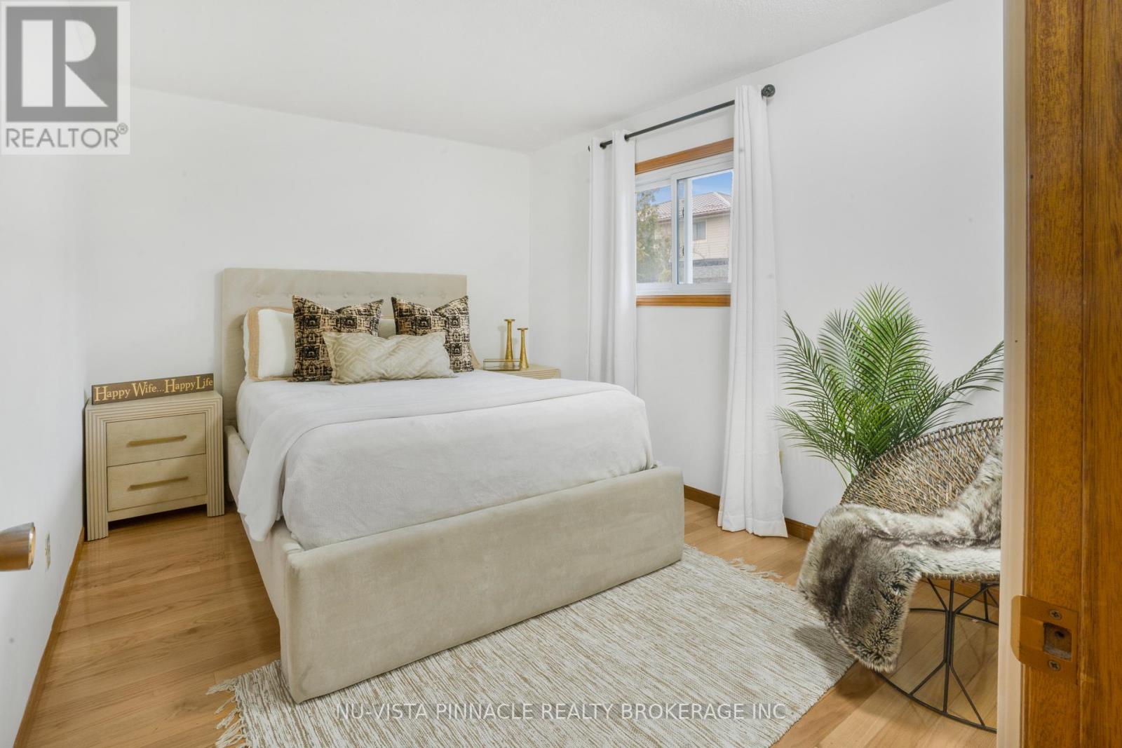 44 Golfdale Crescent, London South (South Q), Ontario  N6C 5P2 - Photo 11 - X13068728