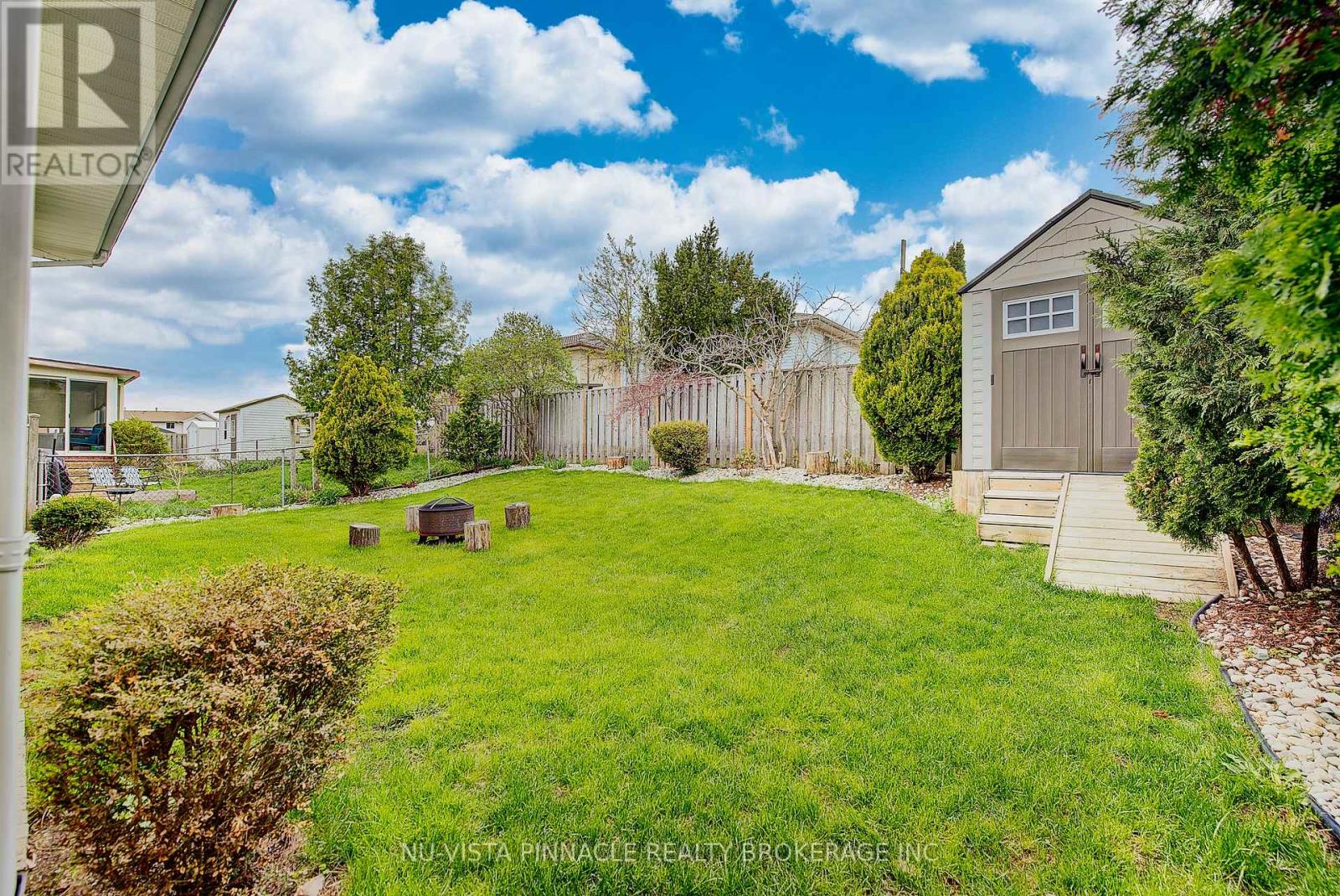 44 Golfdale Crescent, London South (South Q), Ontario  N6C 5P2 - Photo 35 - X13068728