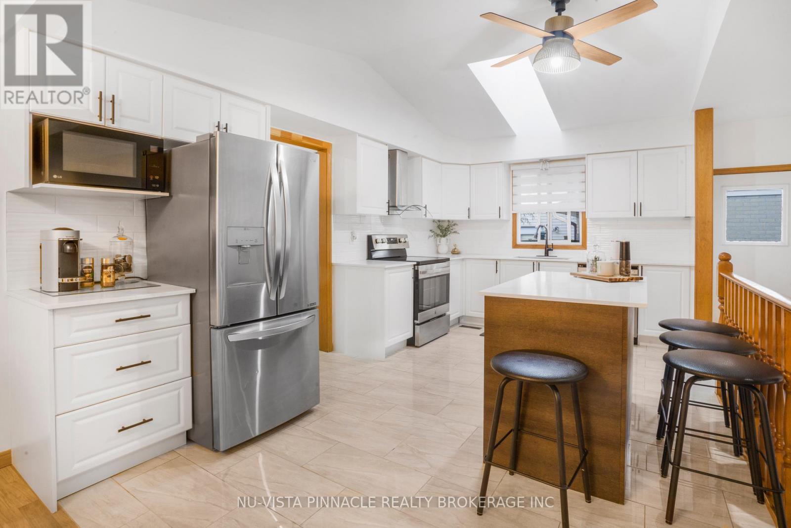 44 Golfdale Crescent, London South (South Q), Ontario  N6C 5P2 - Photo 8 - X13068728