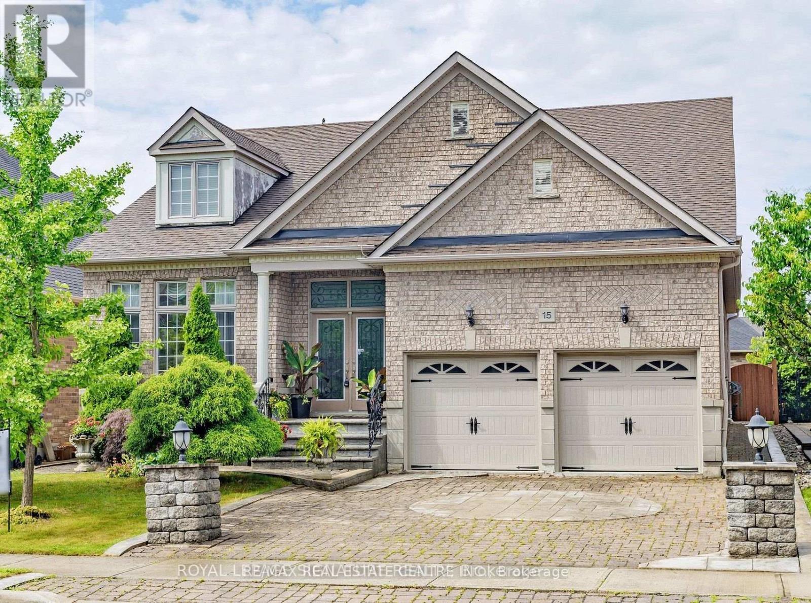 15 CONCORDE DRIVE, Brampton, Ontario