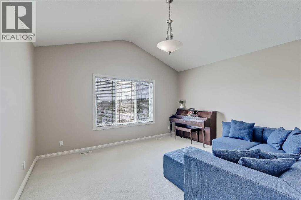 196 Hawkmere Way, Chestermere, Alberta  T1X 0C9 - Photo 16 - A2306632