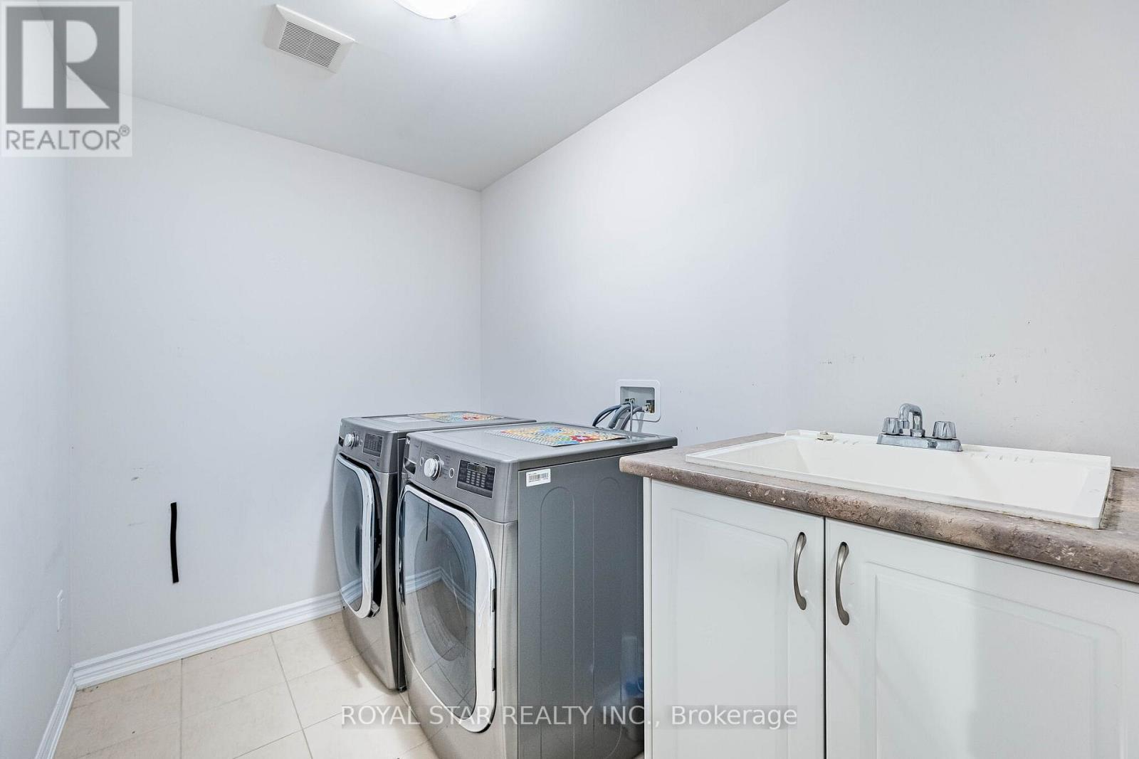 44 Hammerhead Road, Brampton (Northwest Brampton), Ontario  L7A 4P9 - Photo 30 - W13068096