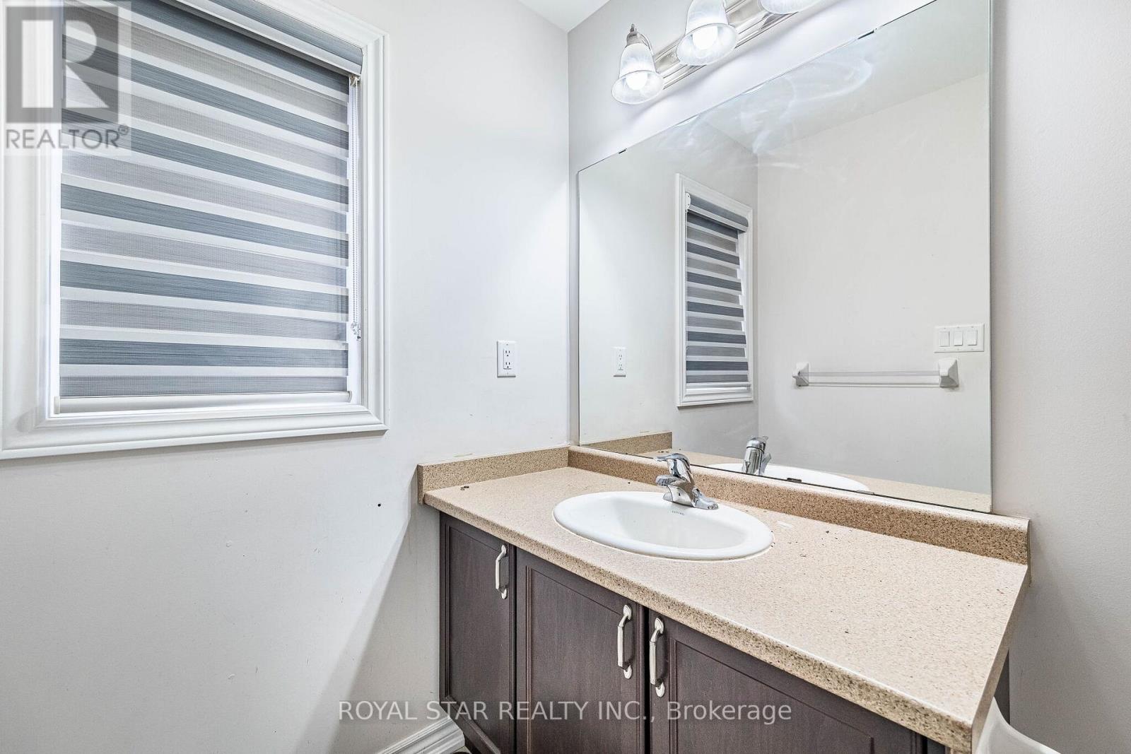44 Hammerhead Road, Brampton (Northwest Brampton), Ontario  L7A 4P9 - Photo 34 - W13068096