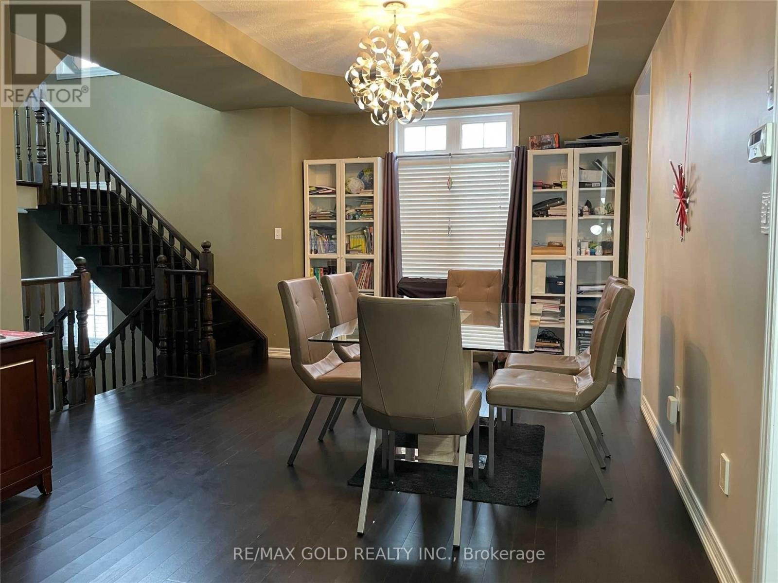 2323 Orchard Road, Burlington (Orchard), Ontario  L7L 7E8 - Photo 4 - W13068128