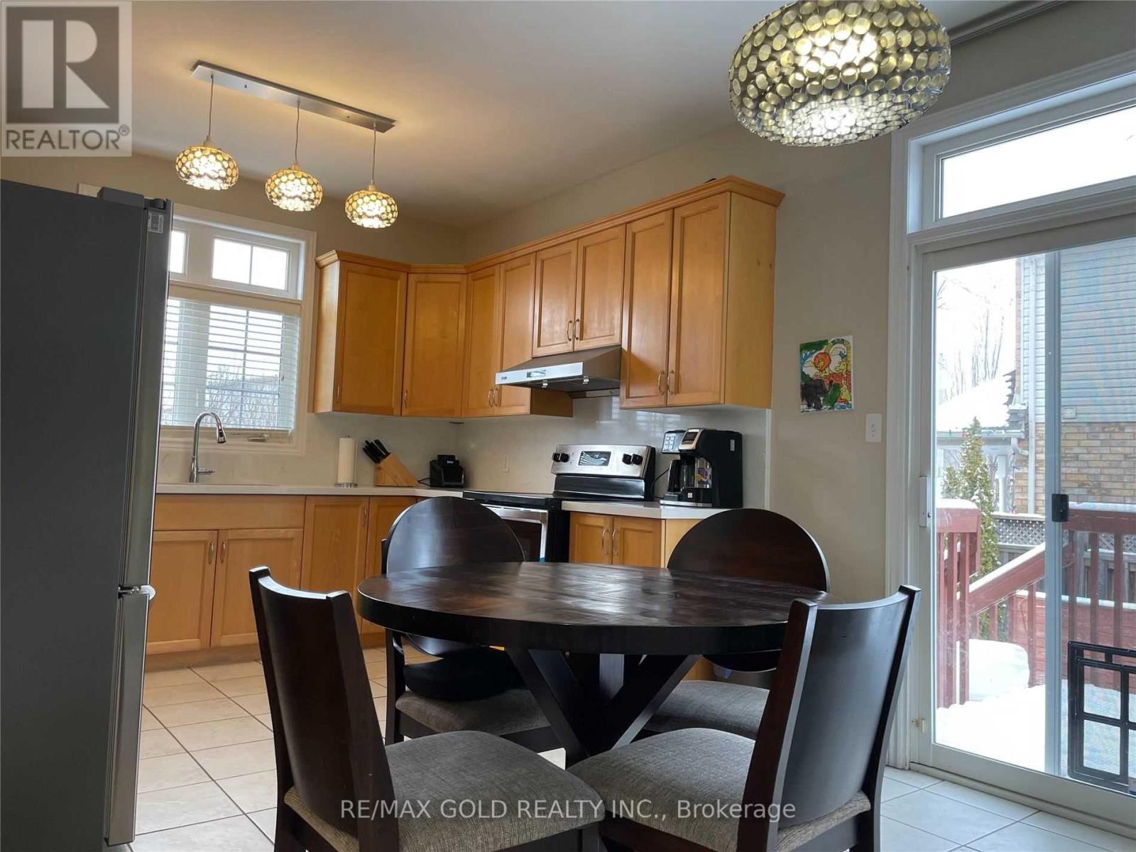 2323 Orchard Road, Burlington (Orchard), Ontario  L7L 7E8 - Photo 5 - W13068128