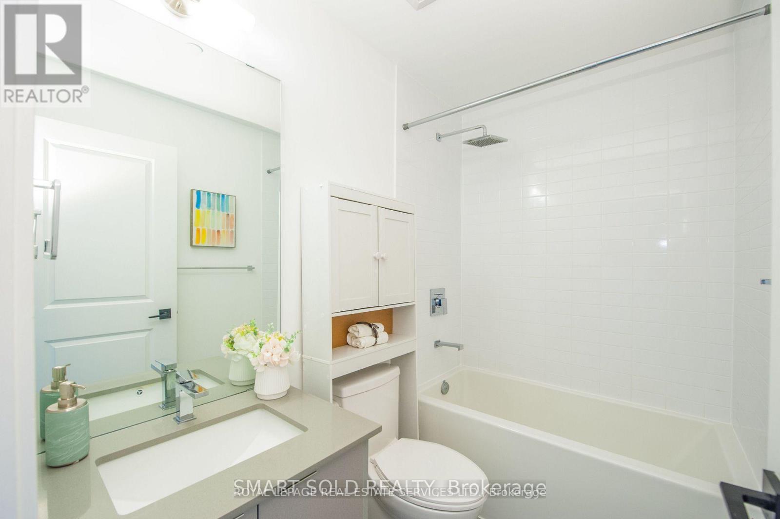 1126 - 2485 Taunton Road, Oakville, Ontario  L6H 3R8 - Photo 7 - W13068210