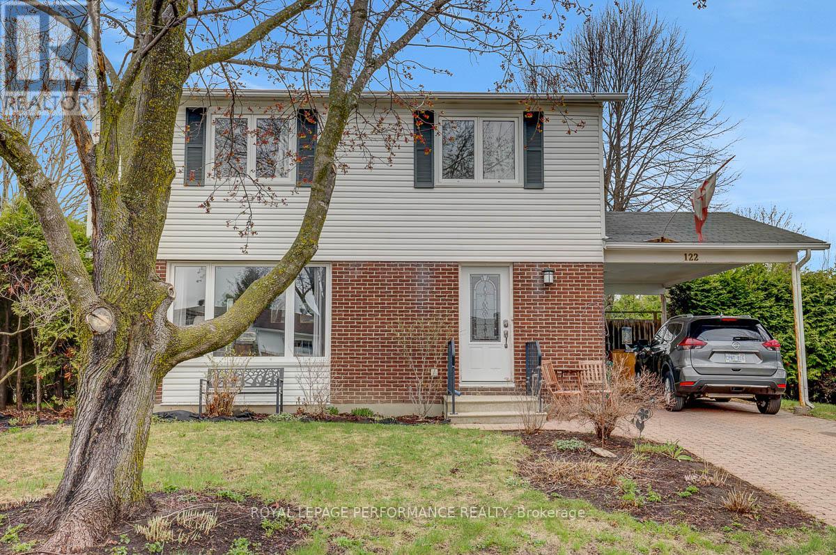 122 POST ROAD, ottawa, Ontario