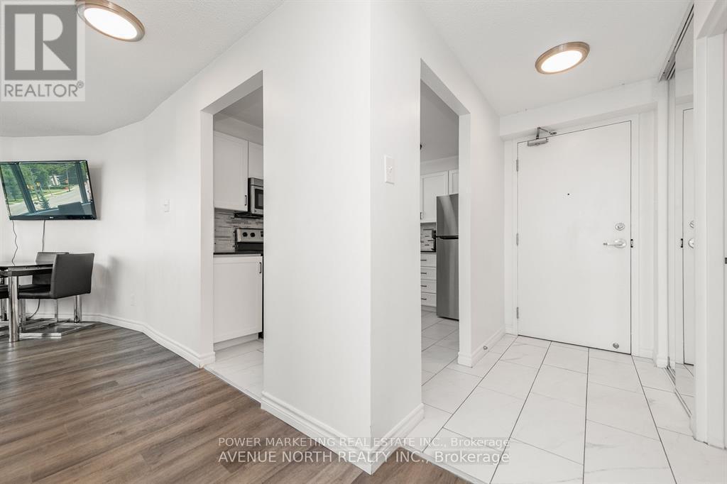 601 - 1440 Heron Road, Ottawa, Ontario  K1V 0X2 - Photo 5 - X13068462