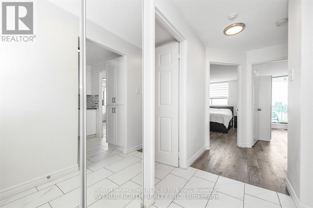 601 - 1440 Heron Road, Ottawa, Ontario  K1V 0X2 - Photo 6 - X13068462