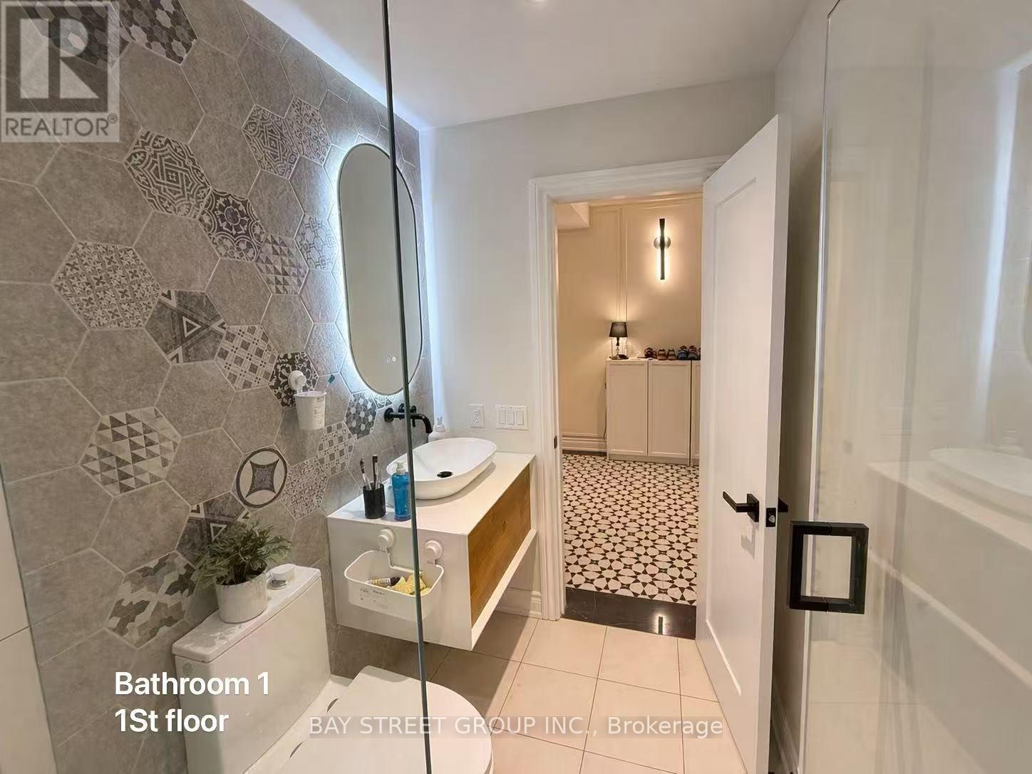 Upper Level - 42 Fouracre Way, Aurora, Ontario  L4G 7W1 - Photo 18 - N13041900