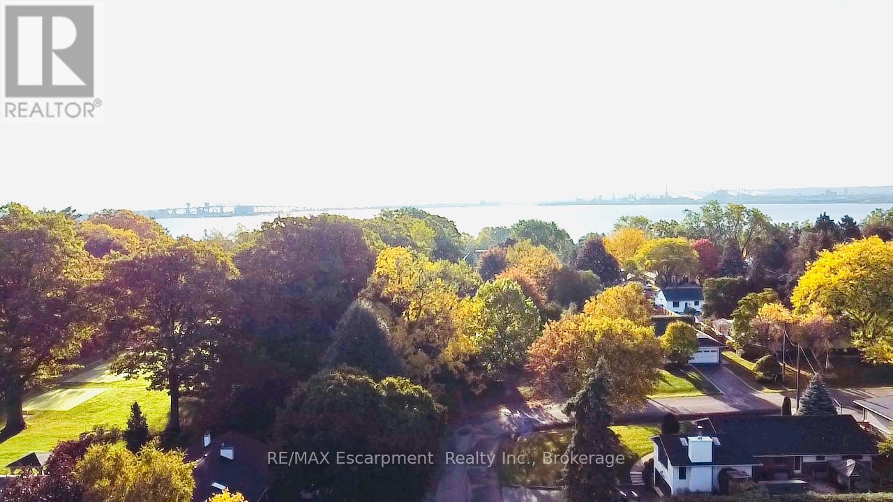 794 Falcon Boulevard, Burlington (Lasalle), Ontario  L7T 3B3 - Photo 49 - W13068650