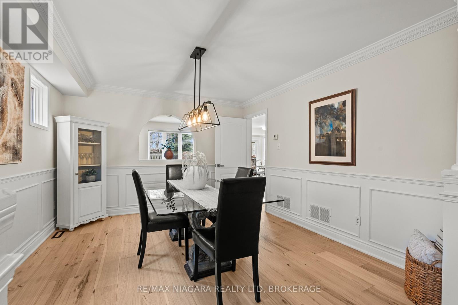 5640 Wells Place, Mississauga (Central Erin Mills), Ontario  L5M 5T7 - Photo 14 - W13068326
