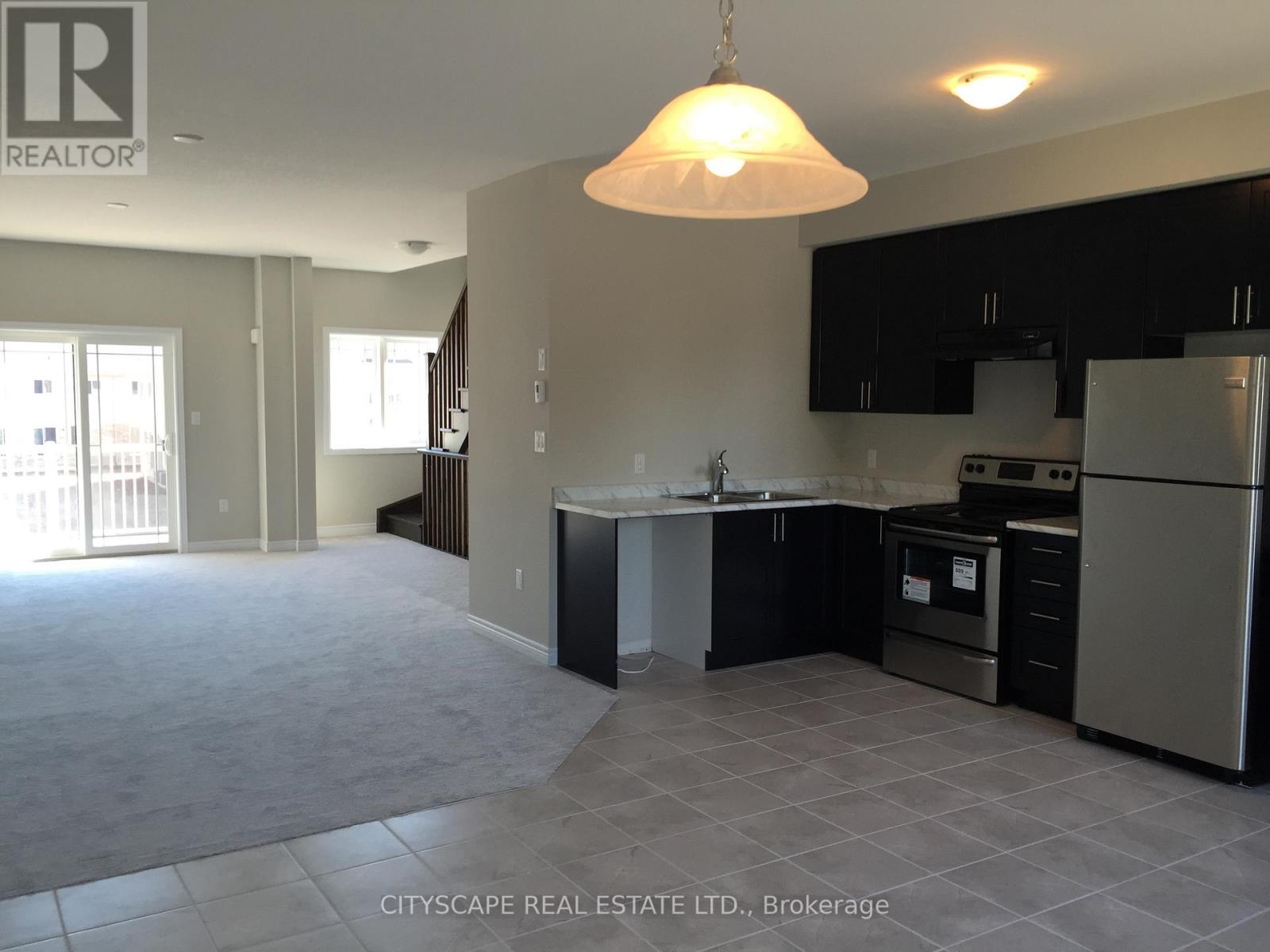29 Crossings Way, Hamilton, Ontario  L0R 1P0 - Photo 5 - X13068074