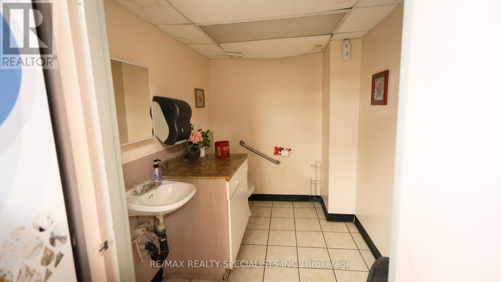 132 Main Street E, Port Colborne, Ontario L3K 1S4 - Photo 24 - X13068084