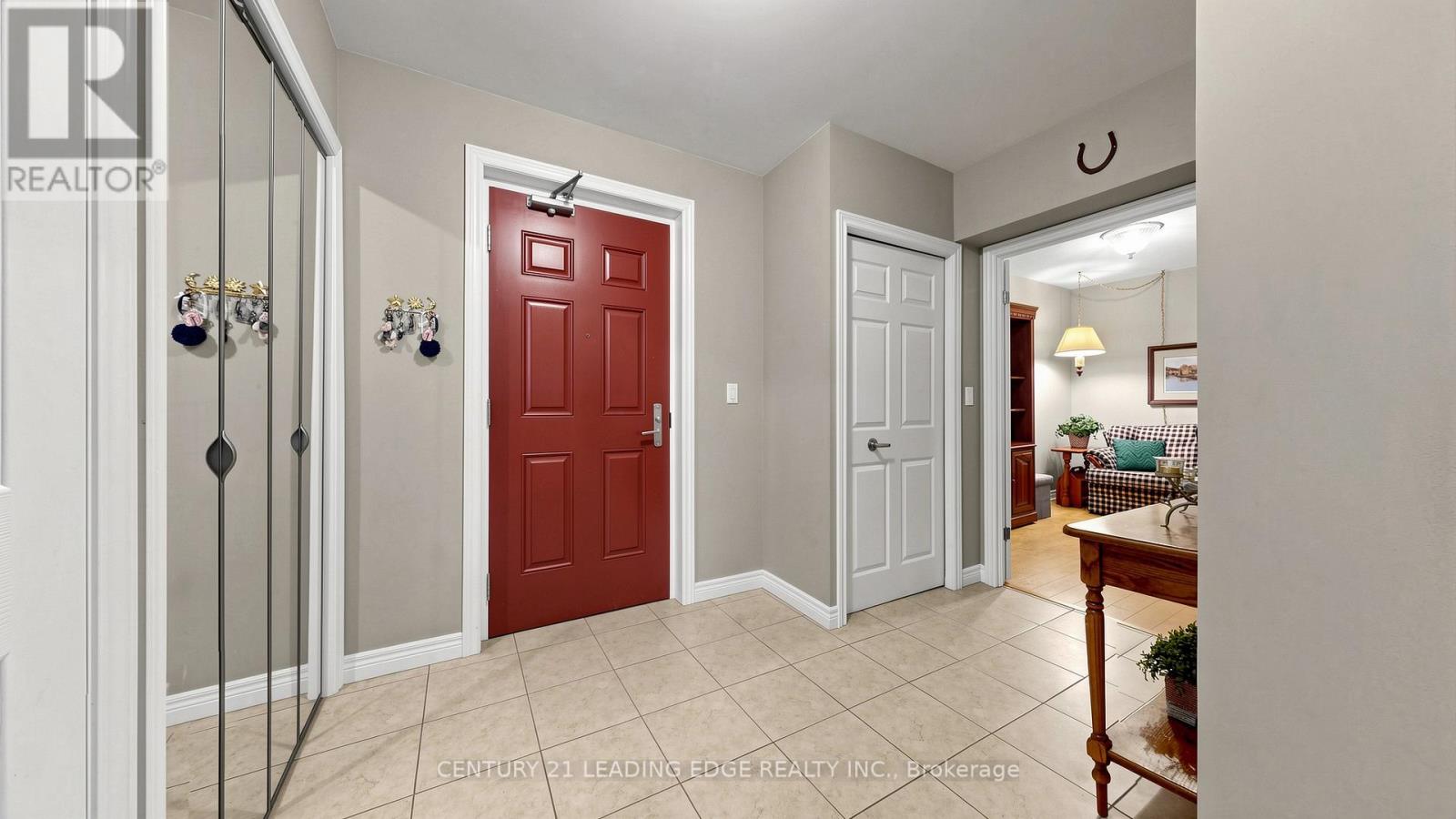 C106 - 65 Bayberry Drive, Guelph (Village By The Arboretum), Ontario  N1G 4X7 - Photo 3 - X13068186