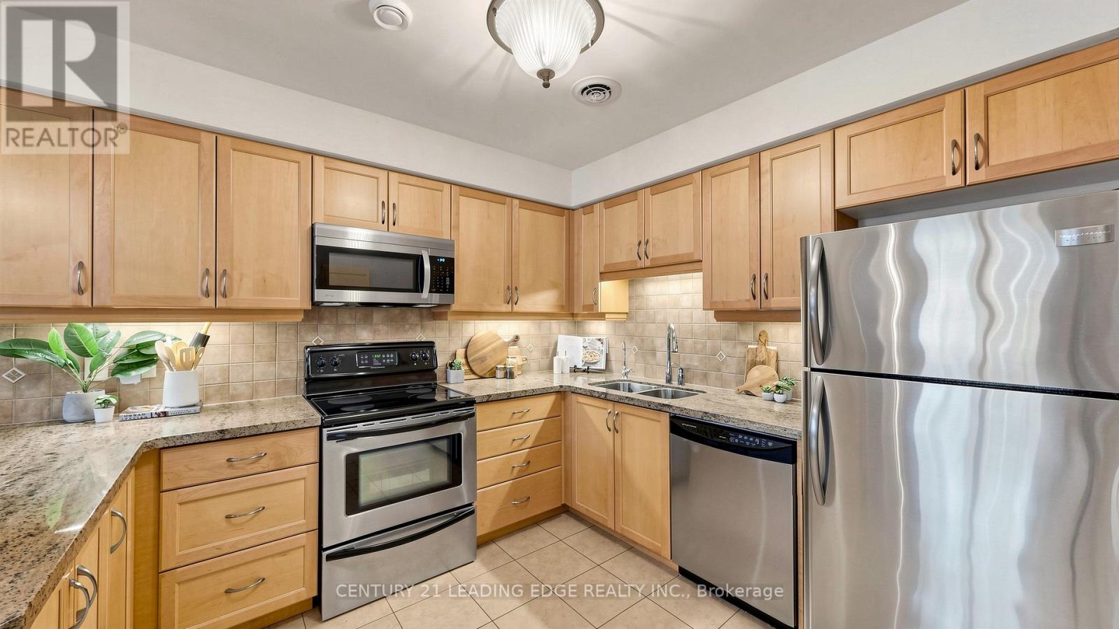C106 - 65 Bayberry Drive, Guelph (Village By The Arboretum), Ontario  N1G 4X7 - Photo 6 - X13068186
