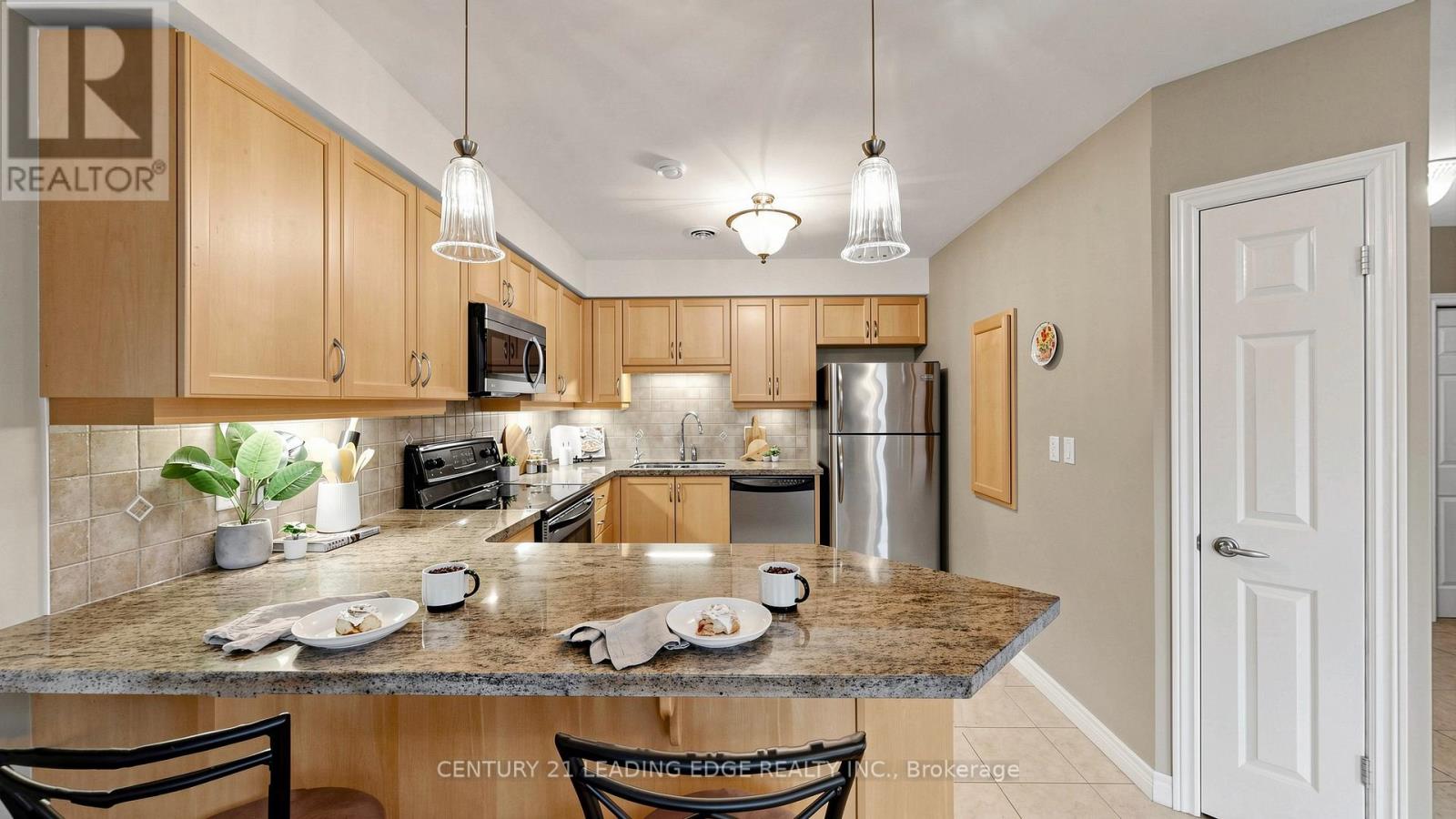 C106 - 65 Bayberry Drive, Guelph (Village By The Arboretum), Ontario  N1G 4X7 - Photo 7 - X13068186