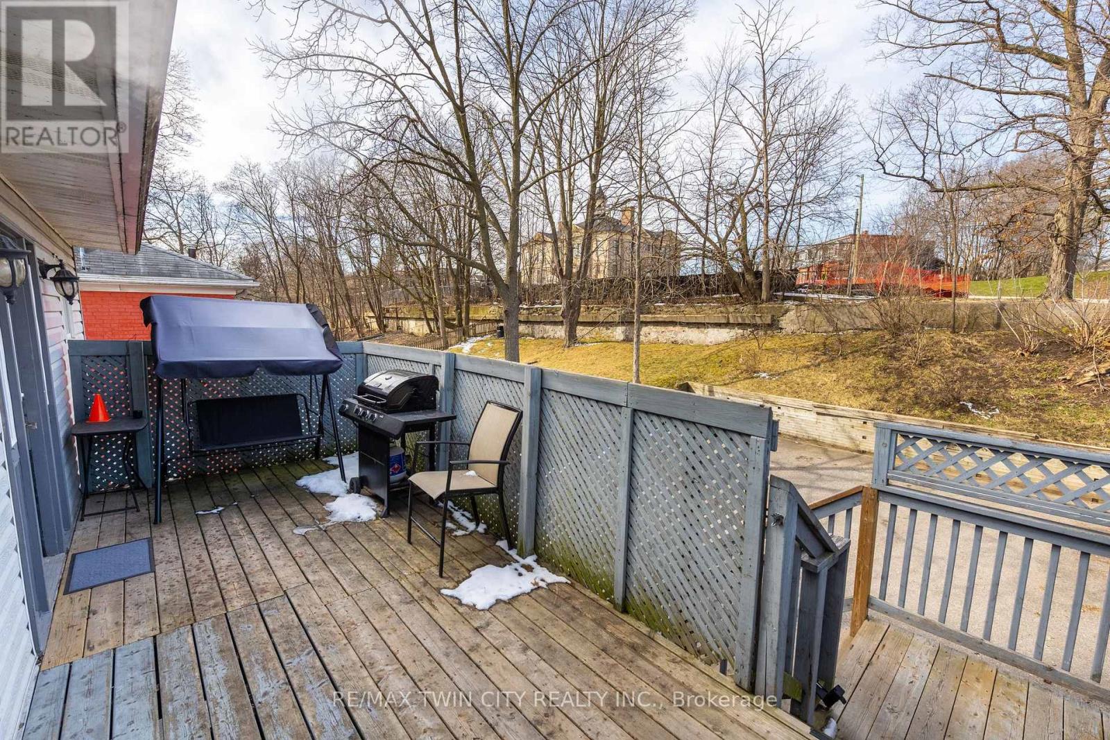 10 Glebe Street E, Cambridge, Ontario  N1S 2P1 - Photo 19 - X13068202