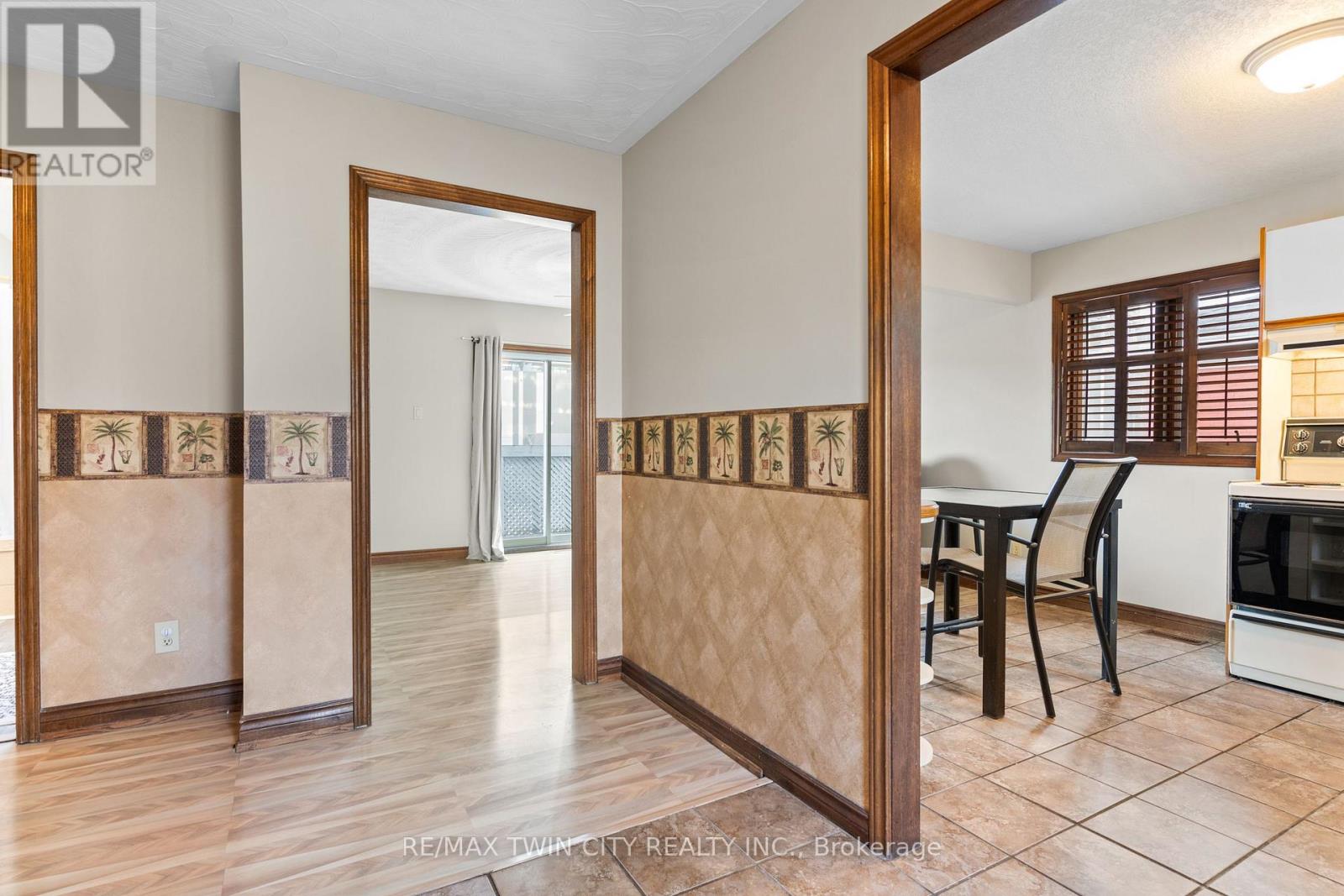 10 Glebe Street E, Cambridge, Ontario  N1S 2P1 - Photo 22 - X13068202