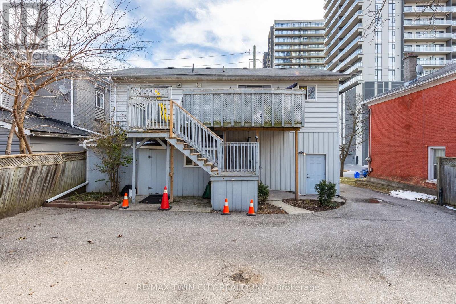 10 Glebe Street E, Cambridge, Ontario  N1S 2P1 - Photo 36 - X13068202