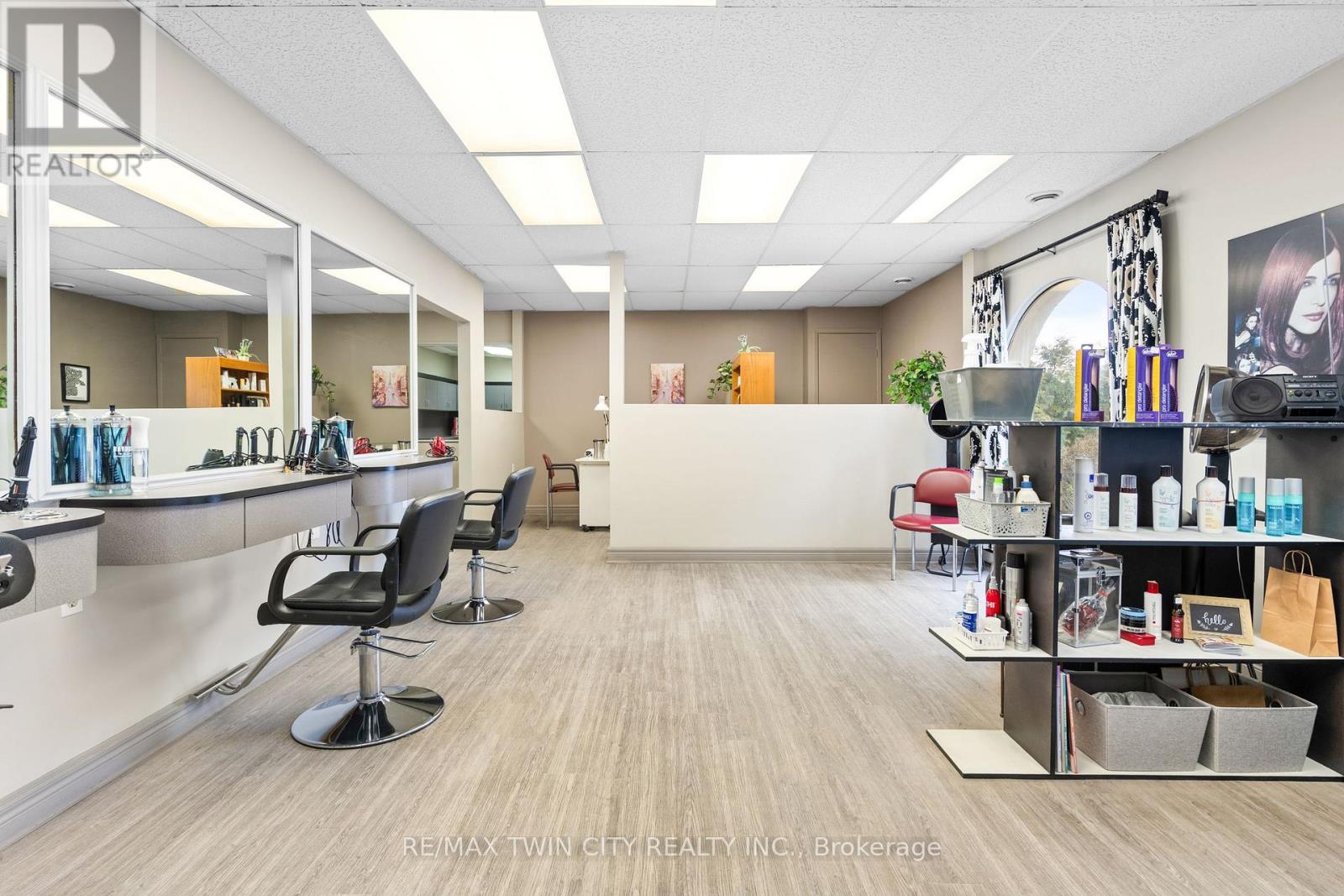 10 Glebe Street E, Cambridge, Ontario  N1S 2P1 - Photo 9 - X13068202