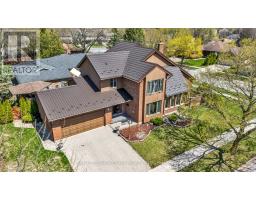 2 DEER VALLEY CRESCENT, London South, Ontario