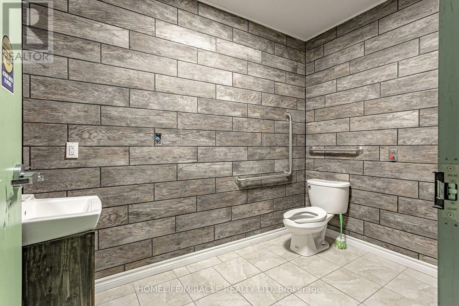 257 Dundas Street, Woodstock, Ontario  N4S 1A9 - Photo 16 - X13068258