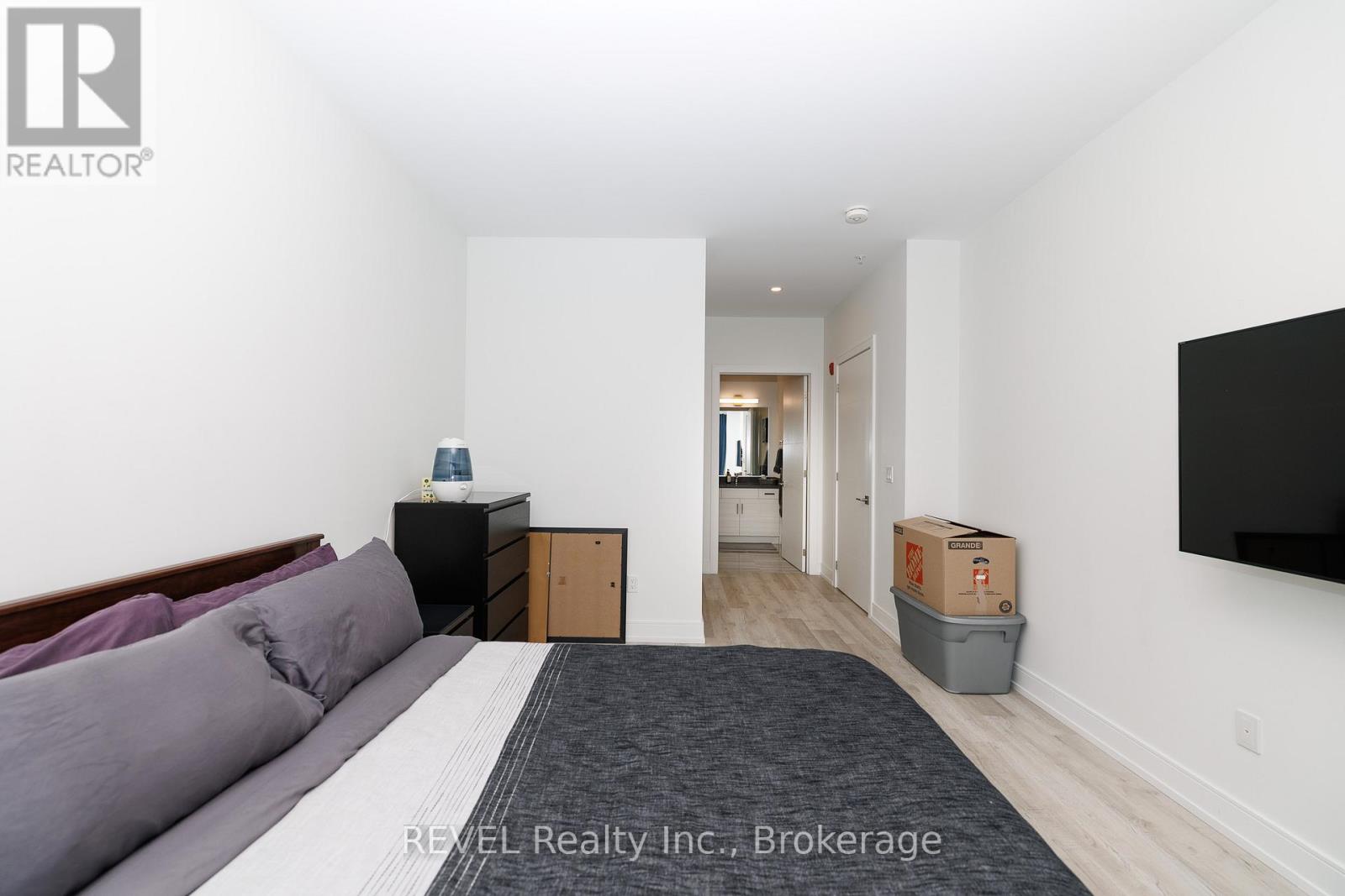204 - 300b Fourth Avenue, St. Catharines, Ontario  L2S 0E6 - Photo 15 - X13068432