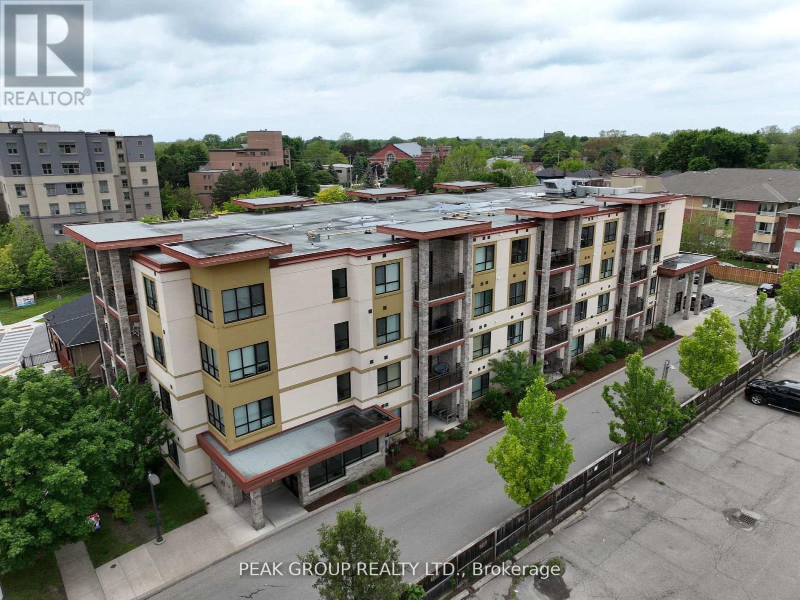 106 - 26 Wellington Street, St. Catharines, Ontario  L2R 5P8 - Photo 2 - X13068566