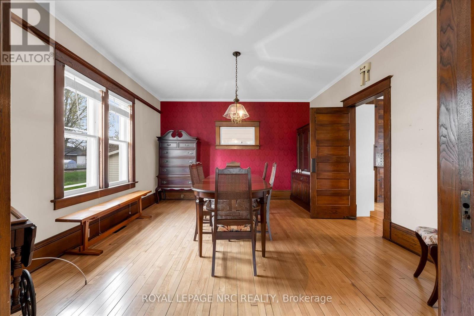 155 Ash Street, Port Colborne, Ontario  L3K 2W7 - Photo 10 - X13068580