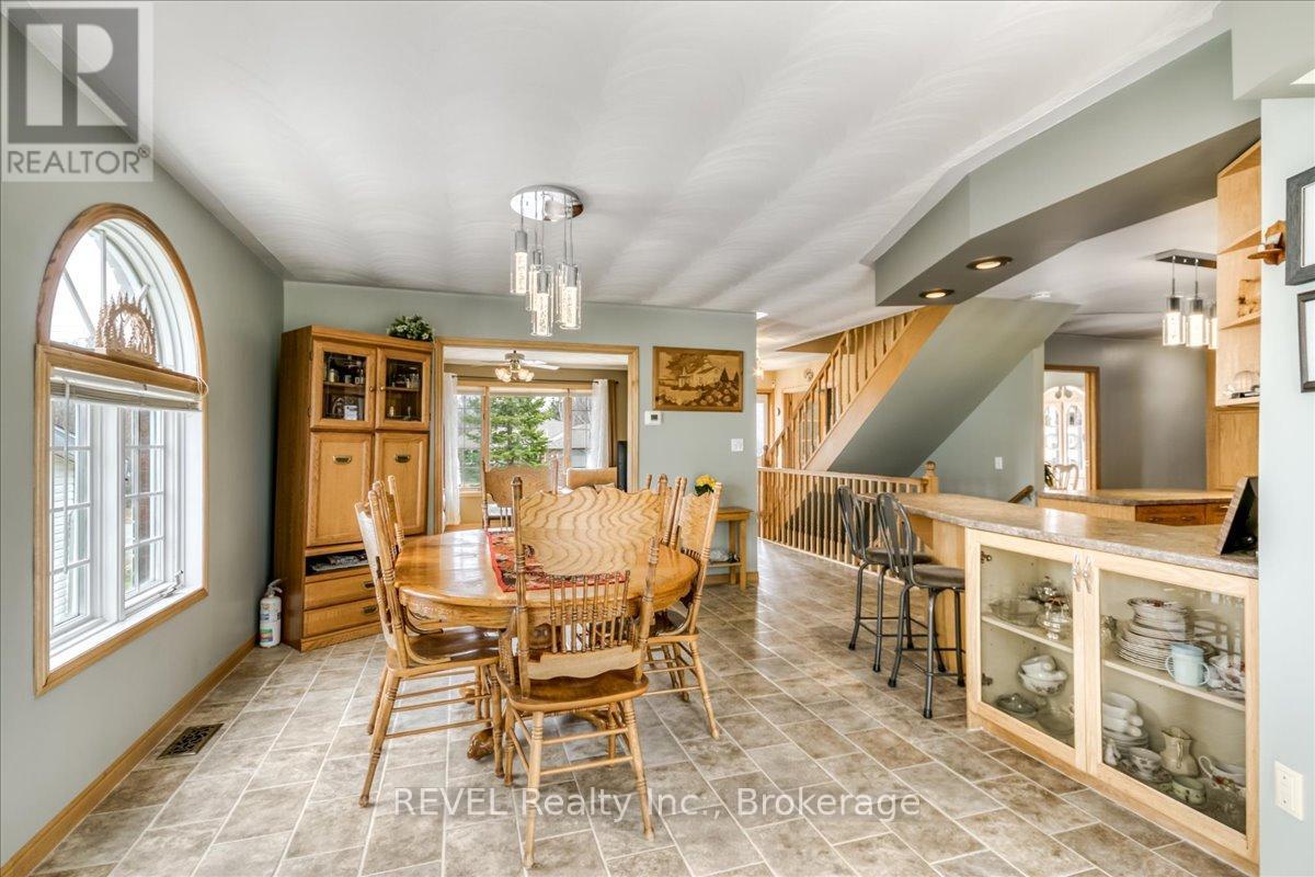 1156 Vera Street, Greater Sudbury (Valley East), Ontario  P3N 1M6 - Photo 15 - X13068736